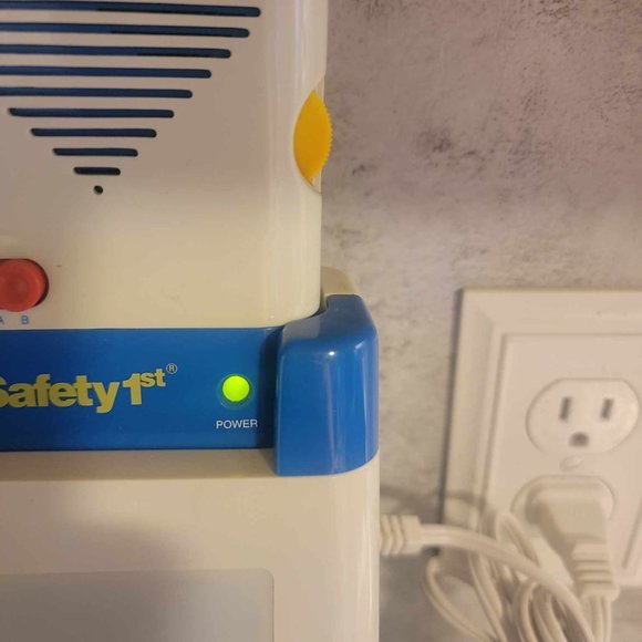 Safety 1st Deluxe Musical Sight & Sound Nursery Monitor baby 205 - Picture 13 of 14